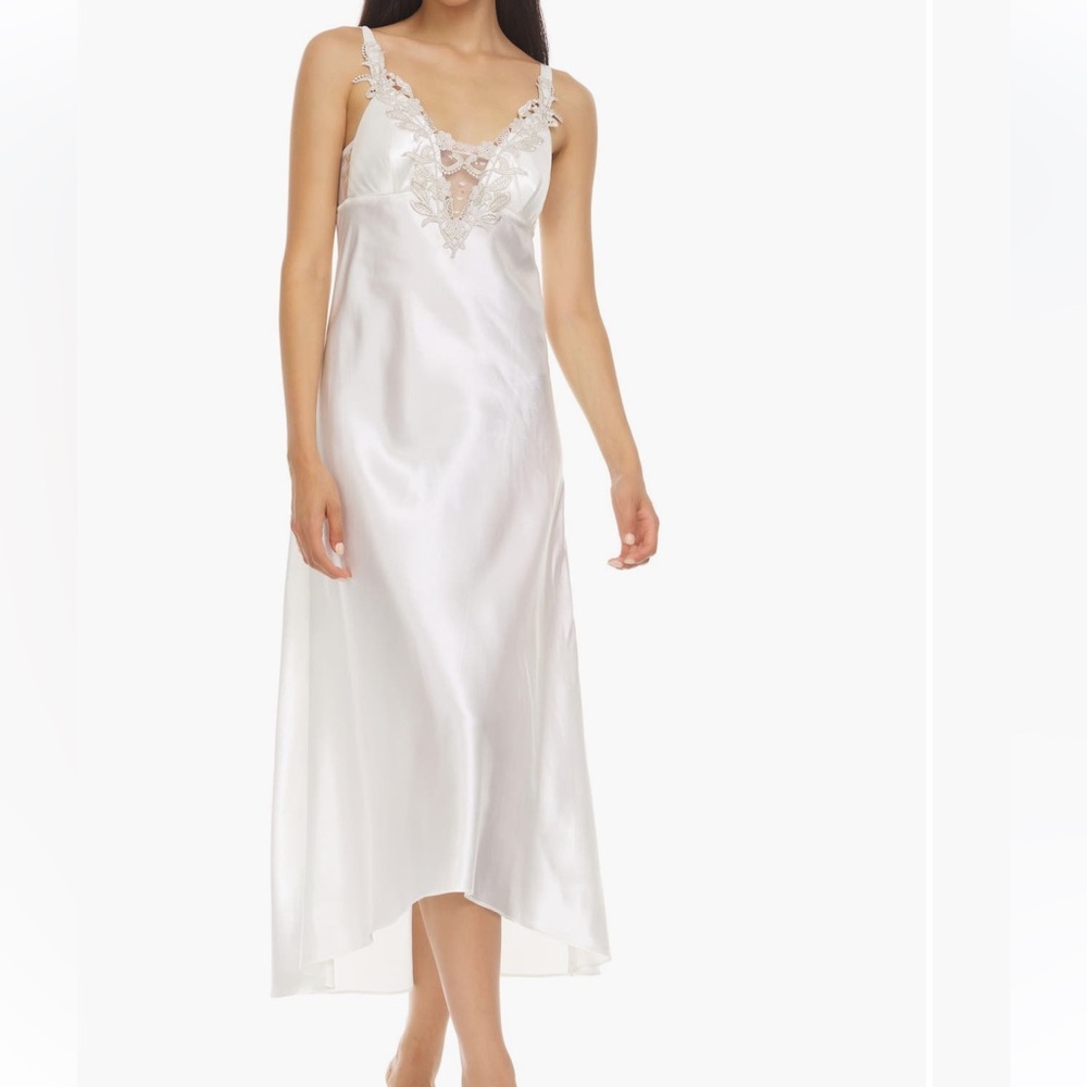 Flora By Flora Nikroox Stella White Satin Nightgown 🆕
